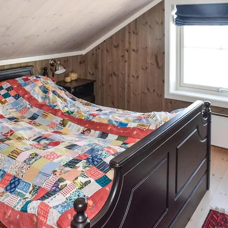 4 Bedroom Cozy In