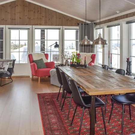 4 Bedroom Cozy In *
